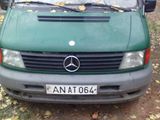 Mercedes Vito foto 2