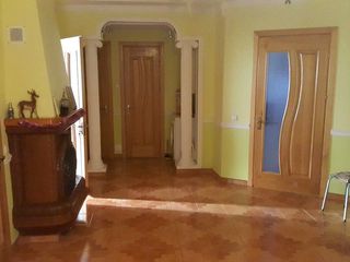 Foarte urgent! Cel mai bun pret pentru o casa cu 2 nivele in Stauceni. foto 6