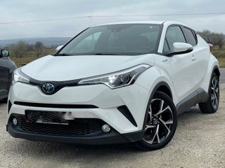 Toyota C-HR foto 3