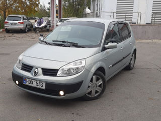 Renault Scenic foto 2