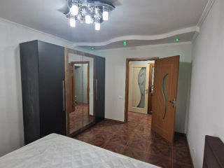 Apartament cu 2 camere, 45 m², Buiucani, Chișinău foto 5
