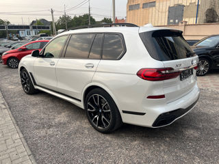 BMW X7 foto 3