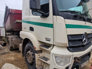 Mercedes Actros foto 2