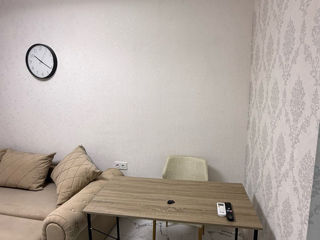 Ap. 1 cam., 100 м², 1/9 et.
