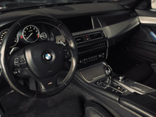 BMW 5 Series foto 8