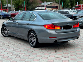 BMW 5 Series foto 3