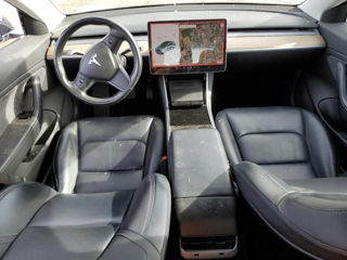 Tesla Model 3 foto 5