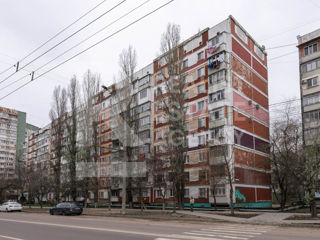 4-x комн. квартиры, 77 м², Рышкановка, Кишинёв