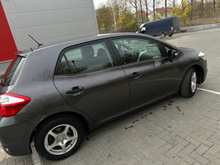 Toyota Auris foto 10