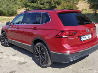 Volkswagen Tiguan foto 3