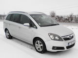 Opel Zafira foto 2