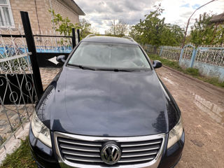 Volkswagen Passat foto 3