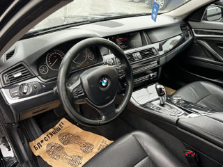 BMW 5 Series foto 11