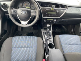 Toyota Auris foto 6