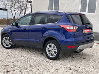 Ford Kuga foto 4