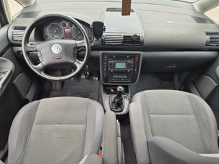 Volkswagen Sharan foto 4