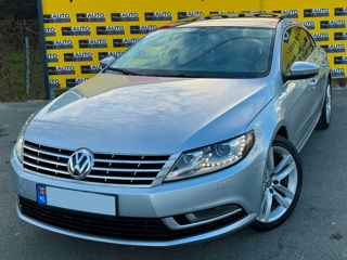 Volkswagen Passat CC foto 1