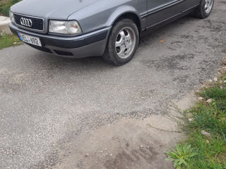 Audi 80 foto 3