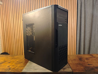 AMD FX 6300, 16 Gb RAM, GTX 670 2 Gb, SSD 256 + HDD 500 Gb foto 2