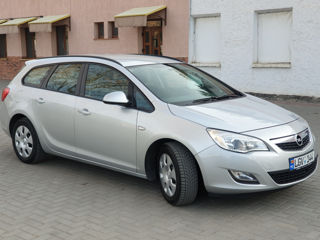 Opel Astra foto 1