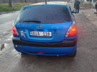 KIA Rio foto 3