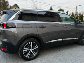 Peugeot 5008 foto 3