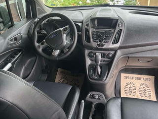 Ford Tourneo Connect foto 2