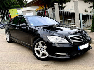 Mercedes S-Class