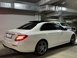 Mercedes E-Class foto 3