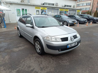 Renault Megane foto 3