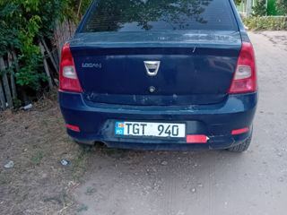 Dacia Logan foto 2