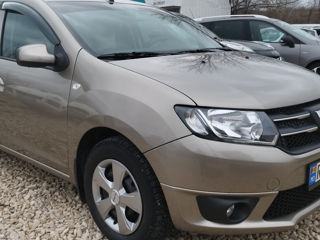 Dacia Logan foto 3