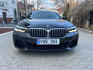 BMW 5 Series foto 4