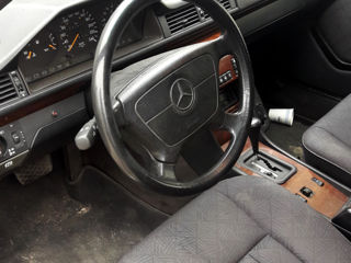 Mercedes E-Class foto 5