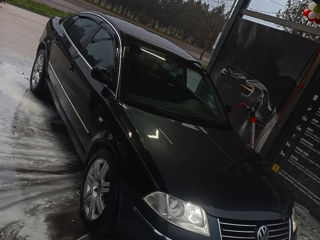 Volkswagen Passat foto 4