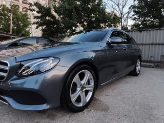 Mercedes E-Class foto 5