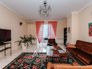 Apartament cu 5 camere sau mai multe, 195 m², Centru, Chișinău foto 4