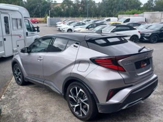 Toyota C-HR foto 3