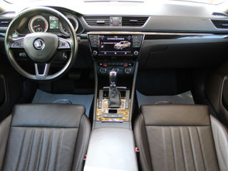 Skoda Superb foto 9