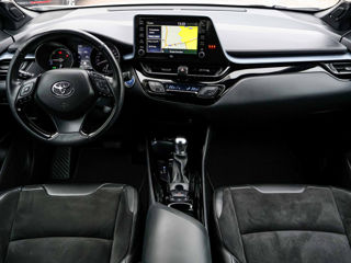 Toyota C-HR foto 7