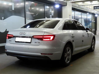 Audi A4 foto 4