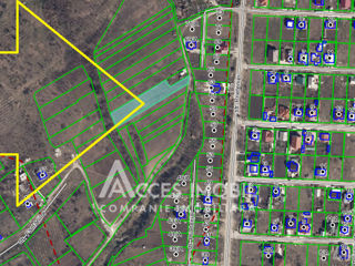 Teren pomicol 23 ari. Grătiești, str. Prieteniei!