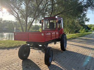 Tractor T16 foto 1