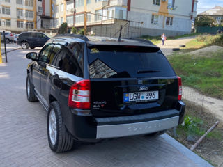 Jeep Compass foto 2