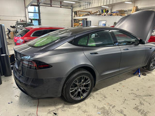 Tesla Model S foto 2