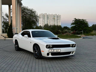 Dodge Challenger foto 3