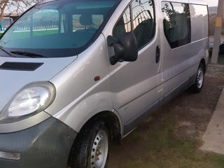 Opel Vivaro foto 4