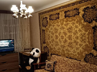 3-комн. кв., 54 м², 1/5 эт.