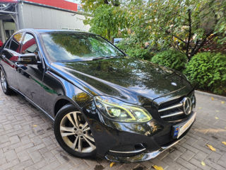 Mercedes E-Class foto 15