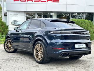 Porsche Cayenne Coupe foto 3